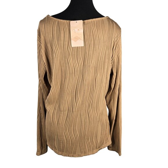 NWT | Nude Tan Wavy Textured Long Sleeve Square Neck Fitted Top | XXL - Picture 2 of 5